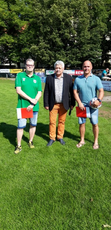 Riccardo Bartholmeß und Axel Kühnemund mit Ehrennadel des TFV geehrt