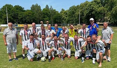 Ü40-Landesmeisterschaft in Blankenhain - FSV Martinroda ist Landesmeister