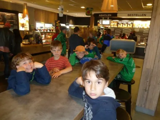 Einlaufkids Bundesliga USV Jena-FC Bayern München