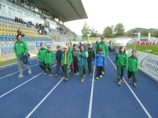 Einlaufkids Bundesliga USV Jena-FC Bayern München