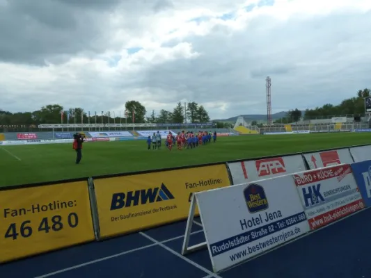 Einlaufkids Bundesliga USV Jena-FC Bayern München