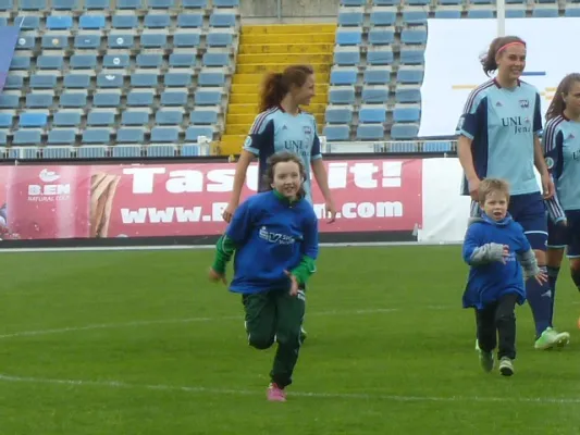 Einlaufkids Bundesliga USV Jena-FC Bayern München